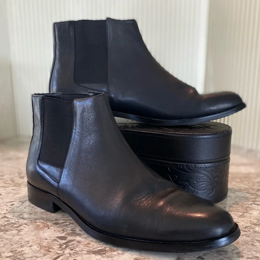 Aldo Men's Chelsea Dress Boot Size 8M